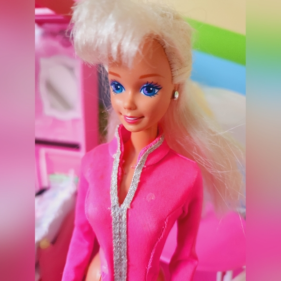 1993 Swim n' Dive Barbie - Picture 6 of 8